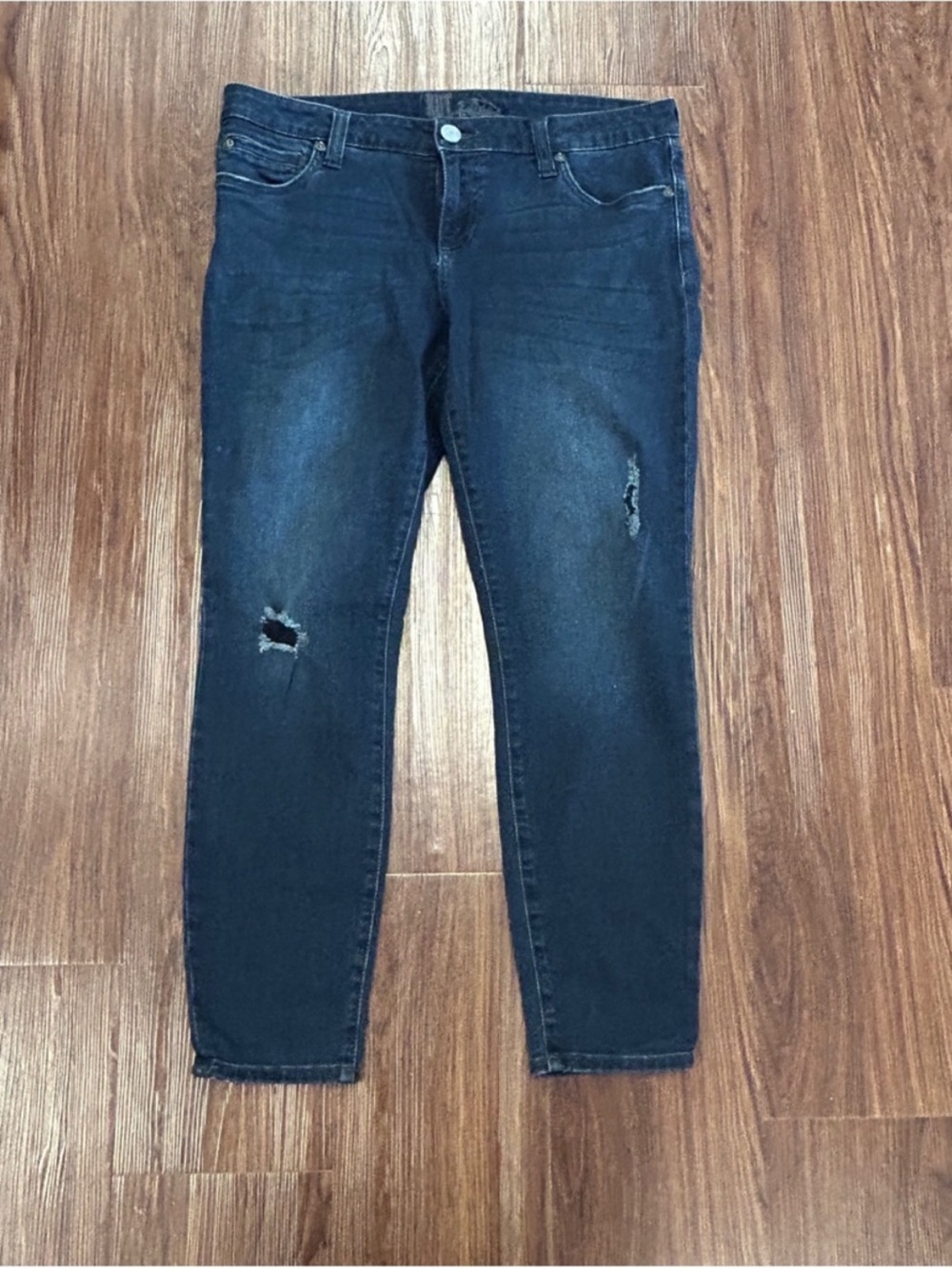 Kut from the Kloth Dark Blue Distressed Skinny Jeans Mid Rise Women’s Size 12